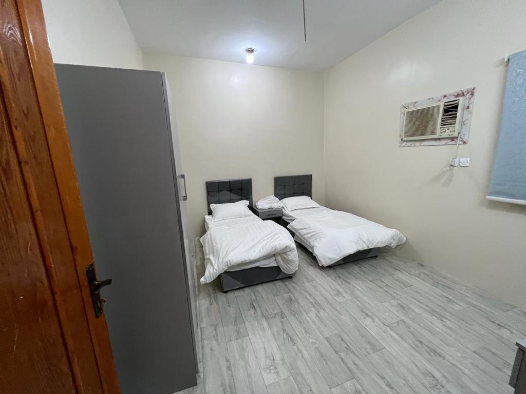 Albashier Private Apartment Ал Ула Екстериор снимка