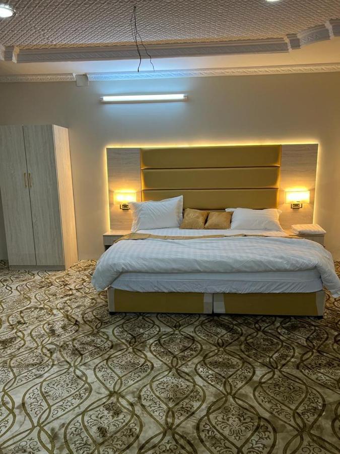 Albashier Private Apartment Ал Ула Екстериор снимка